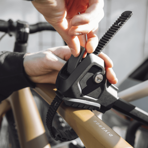 Thule EasyFold 3 Çeki Demiri Üzeri Bisiklet Taşıyıcı 2 Li