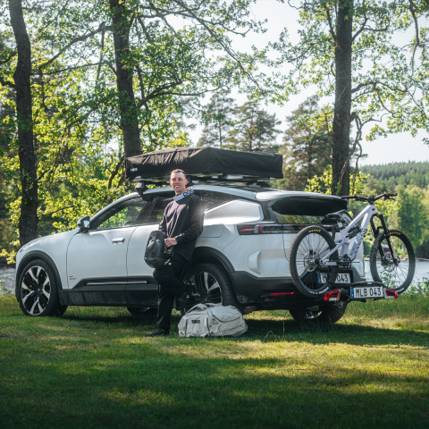 Thule VeloLite Çeki Demiri Üzeri Bisiklet Taşıyıcı 3 Lü