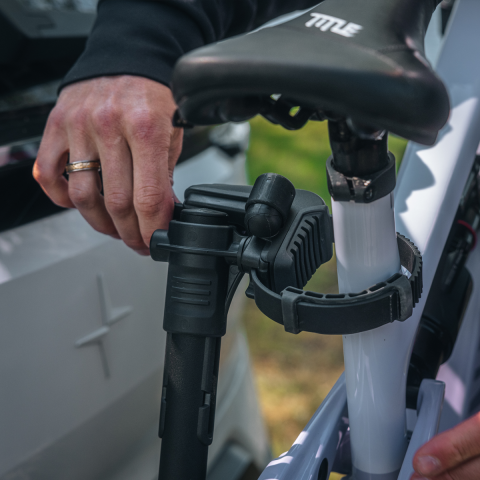 Thule VeloLite Çeki Demiri Üzeri Bisiklet Taşıyıcı 2 Li