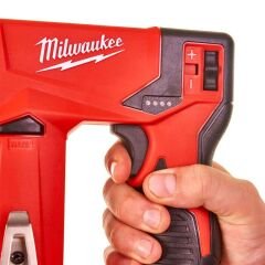 Milwaukee M12 BST-0 Akülü Kompakt Zımba Tabancası
