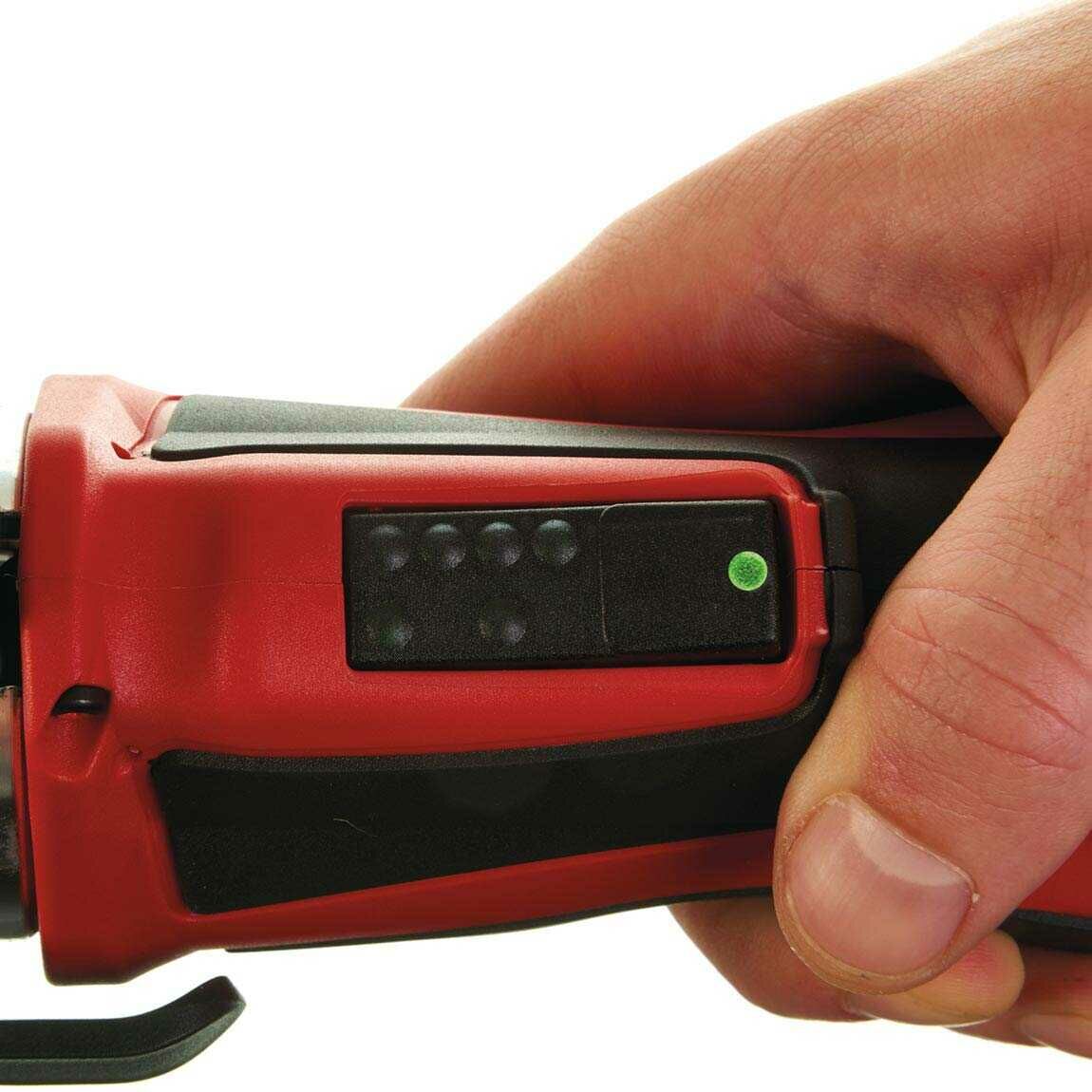 Milwaukee M12 HPT-202C Akülü Hidrolik Press