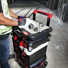 MILWAUKEE PACKOUT™ ÖZELLEŞTİRİLEBİLİR ÇALIŞMA YÜZEYİ