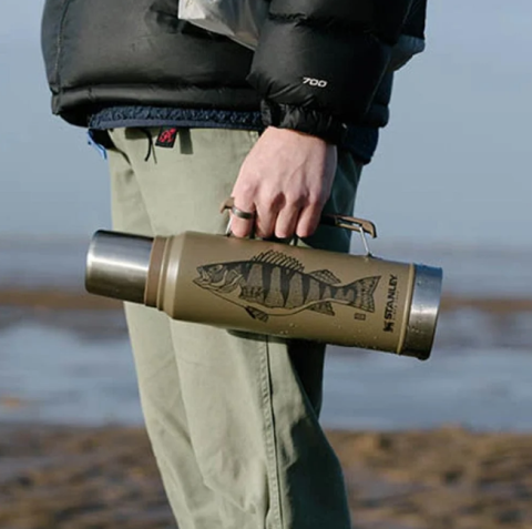 Stanley Klasik Vakumlu Kulplu Termos 1 LT Kahverengi