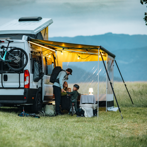 Thule Omnistor 5200 Tente Rayı (3.50 mt)