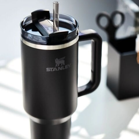 Stanley Quencher H2.O FlowState™ Tumbler Pipetli Termos | 1.18L Siyah