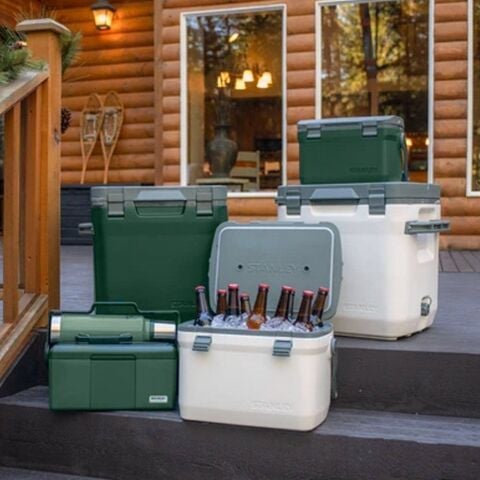 Stanley Adventure Taşınabilir Soğutucu Kamp Buzluğu 15,1 L - Haki