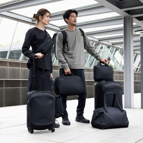 Thule Subterra 2 - 35 LT  4 Tekerlekli Valiz Füme