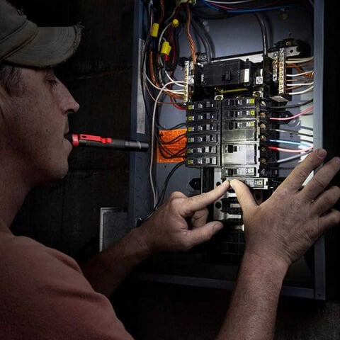 Milwaukee Alkaline Kalem Fener IPL-LED