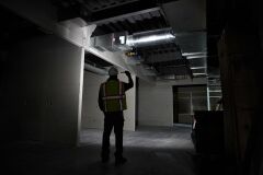 Milwaukee L4FL-301 USB Cep Tipi Aydınlatma 445L