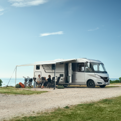 Thule Omnistor 8000 Tente – Siyah