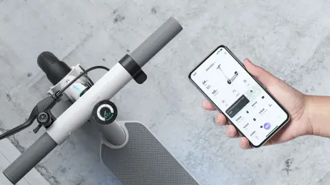 OKAI NEON Elektrikli Scooter