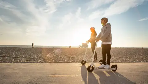 OKAI NEON Elektrikli Scooter